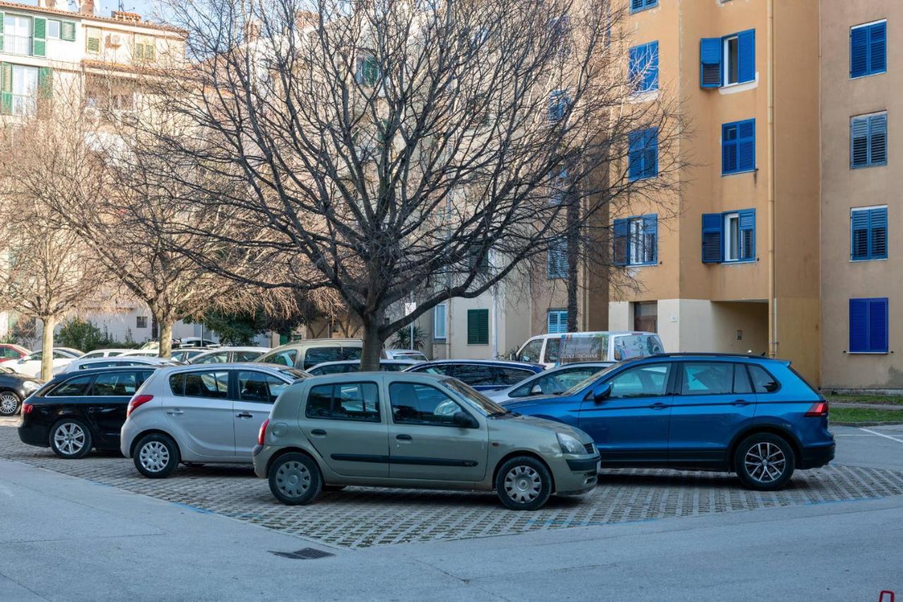 Apartment Josephine روفينج المظهر الخارجي الصورة